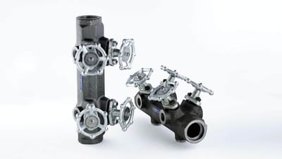 Manifolds and insulation jackets